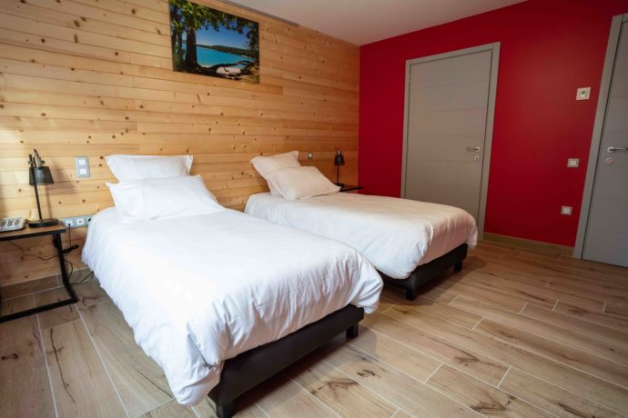 gite-chambres-jura-sud-lac-vouglans-chambres-13