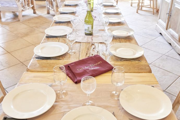 Gite groupe familial pièce à vivre