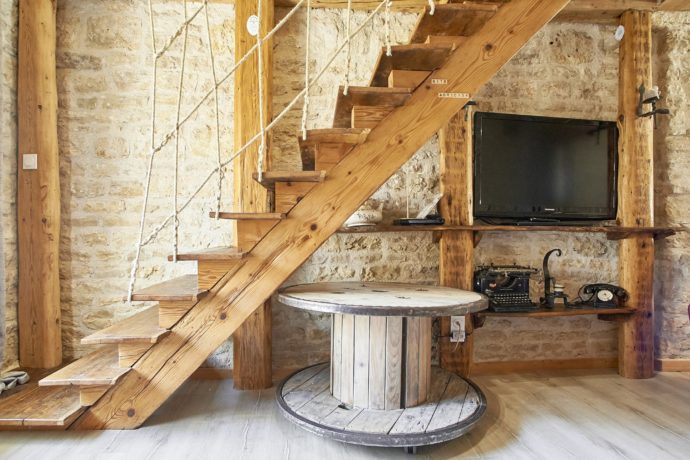 Gite Jura Abricosy coté jardin