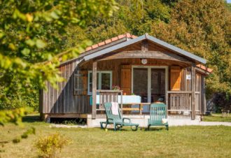 Pêche au corégone dans le lac de Chalain