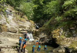 NOA GUIDES : Canyoning et Spéléologie