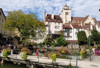 Autotour dans le Jura