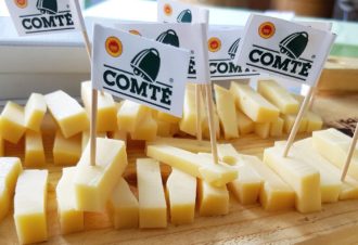 Des cascades de jouets