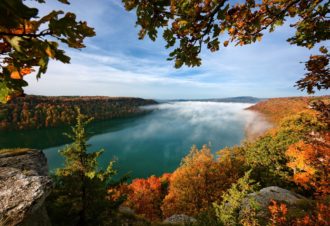 L’Échappée Jurassienne : randonnées au milieu des lacs et cascades