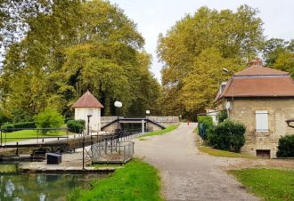 Escapade gastronomique autour de Dole à bord d’une péniche de luxe