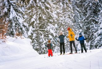 Plaisirs d&rsquo;hiver dans les Montagnes du Jura
