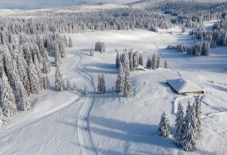 Plaisirs d&rsquo;hiver dans les Montagnes du Jura
