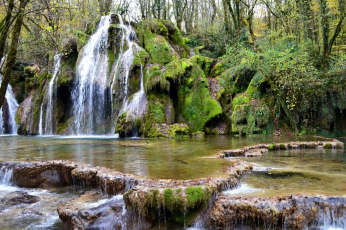 Cascade des tufs aux Planches-près-Arbois