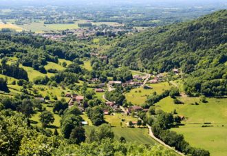 Boucle 26 : Reculées et châteaux du Sud-Revermont