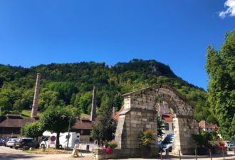 Tour du Jura Vélo Loisirs – Option : Aiglepierre – Salins-les-Bains