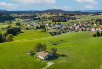 Tourbières et lac des Hautes-Combes