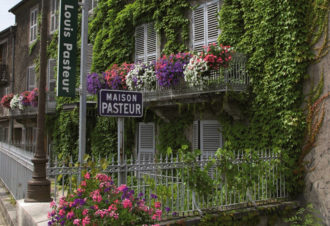 Sur le chemin des illustres visionnaires