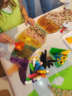 Visite-atelier Plumes et couleurs
