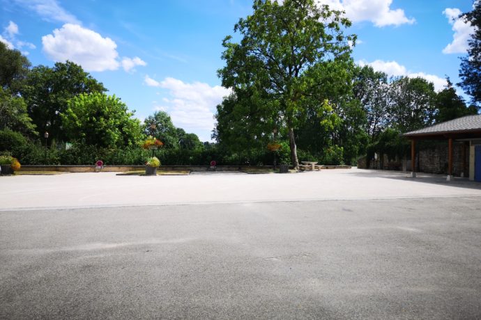 parking Rochefort sur Nenon