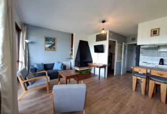 Le Lacuzon – Studio en résidence – R411BAUD00