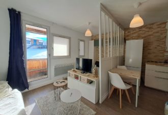 La Serre – Studio en résidence – P322THI00