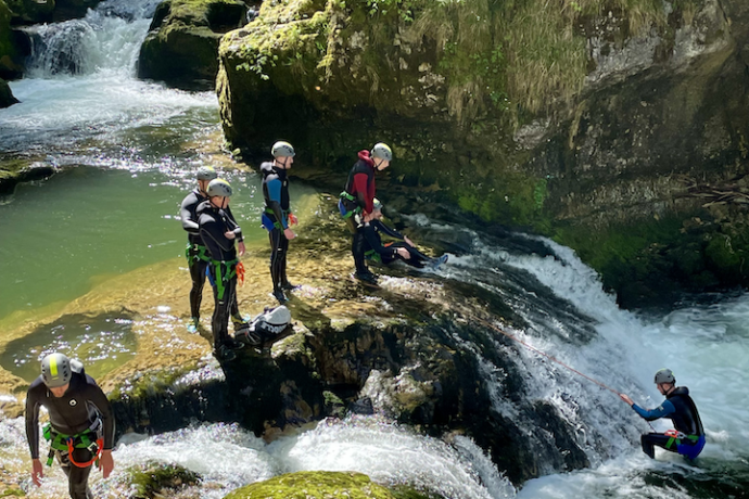 randonné-aquatique-tous-niveau-dans-le-Jura-copie