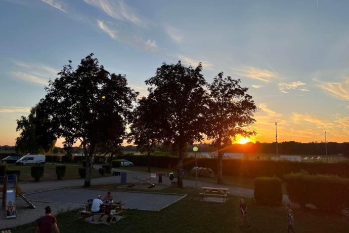 received_5537048619693072