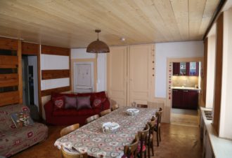 Appartement en maison mitoyenne – P912PAGX0