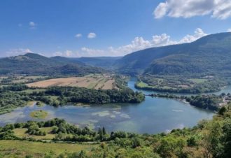 Les gorges de l’Ain et ses méandres par la Chapelle St-Maurice d’Echazeaux
